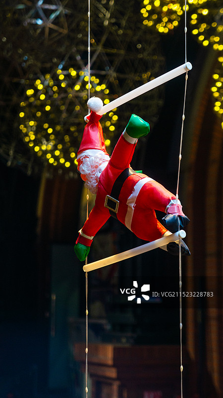 天津和平区五大道民园广场圣诞老人图片素材