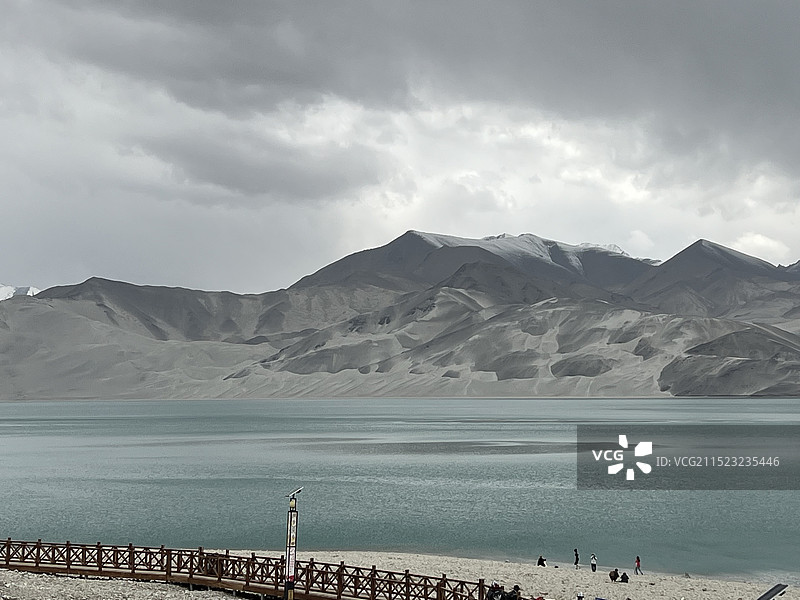 克孜勒苏柯尔克孜阿克陶县白沙山-白沙湖图片素材