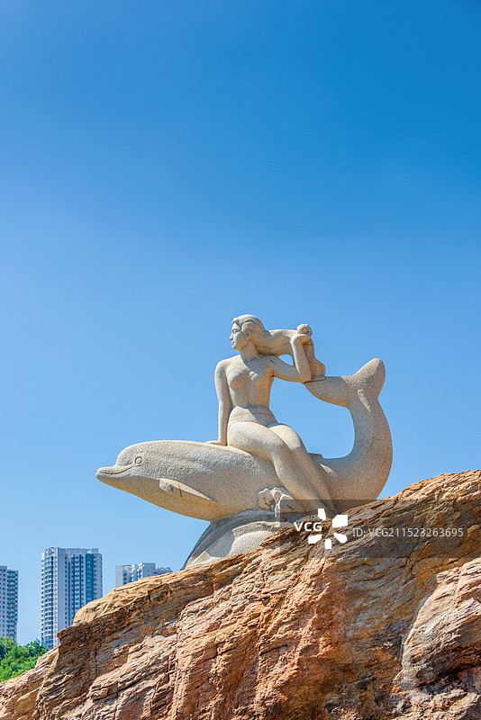 中国辽宁大连星海公园美人鱼雕像图片素材