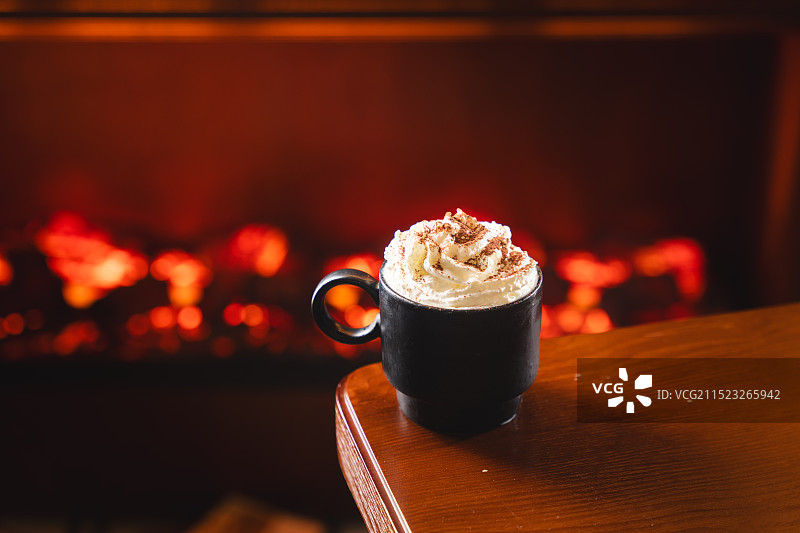 高级暗调西餐厅菜单图热可可图片素材