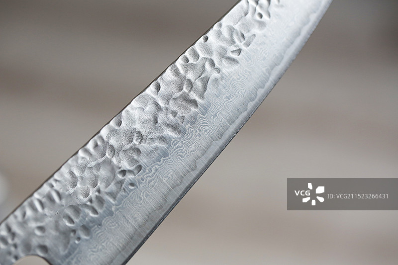高级日本制菜刀奈良菊一VG10大马士革花纹图片素材