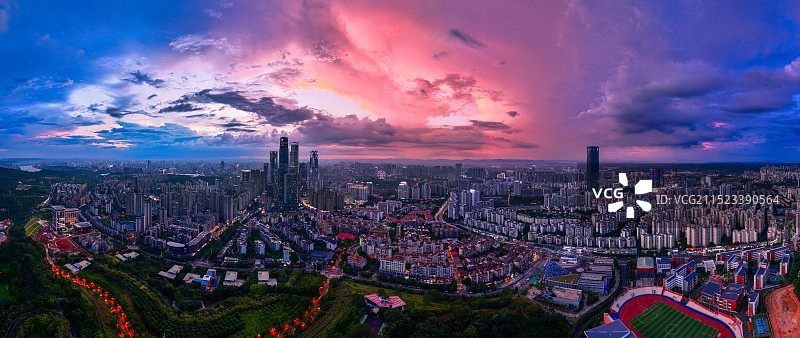 晚霞辉映的南宁图片素材