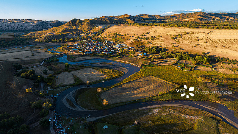 内蒙德勒沁九曲十八弯图片素材