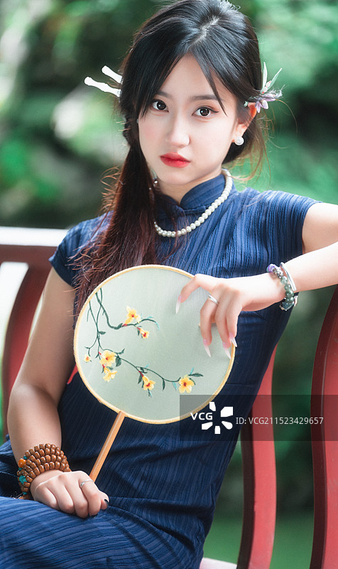 旗袍古装美女少女中国风图片素材