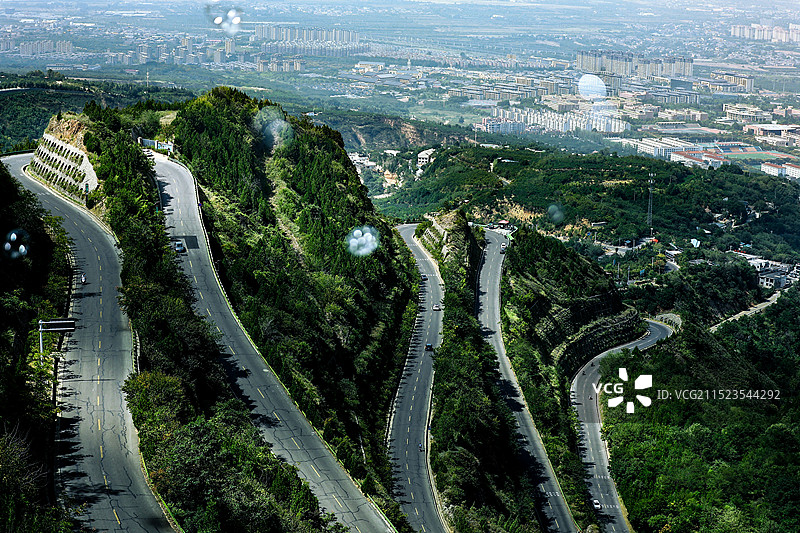 西安骊山盘山公路图片素材