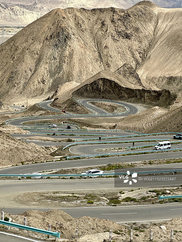 新疆盘龙古道图片素材