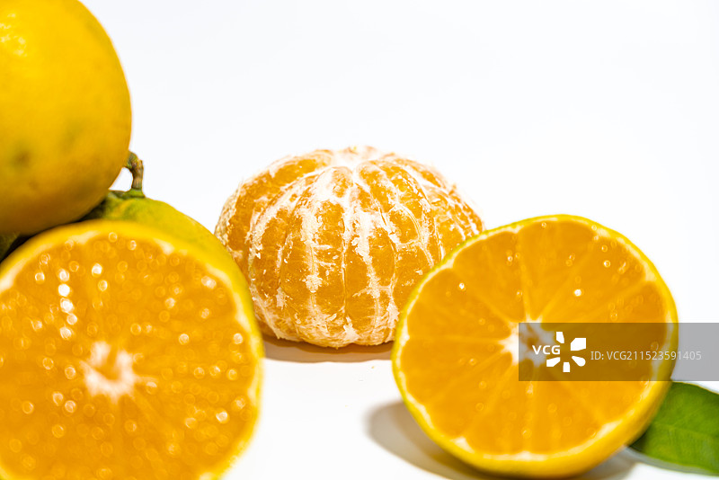 橙汁柑橘水果橙子果汁新鲜白色背景静物摄影图片素材