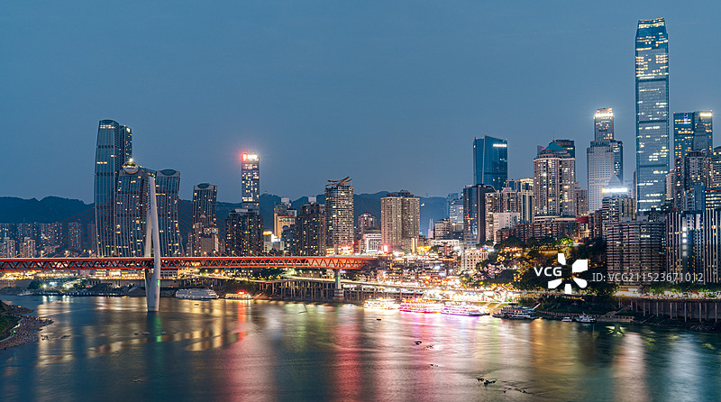 重庆嘉陵江沿岸夜景风光图片素材