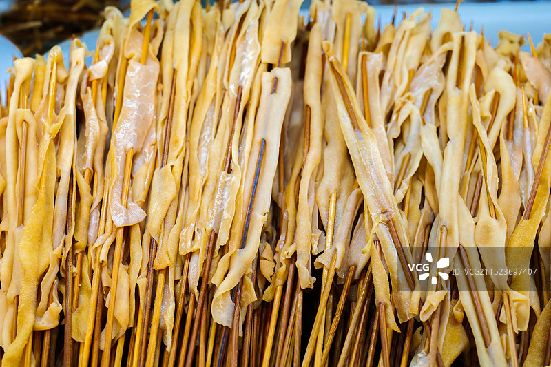 四川乐山钵钵鸡冷锅串串鸭肠图片素材