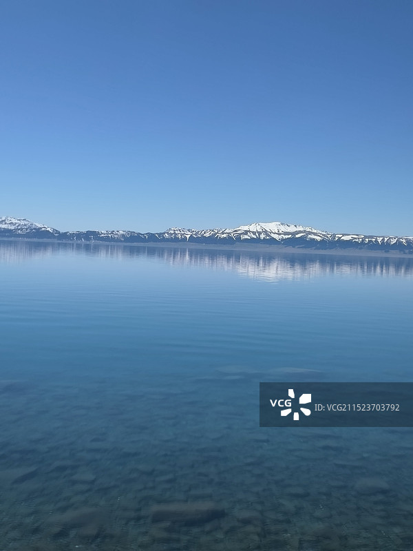 赛里木湖图片素材