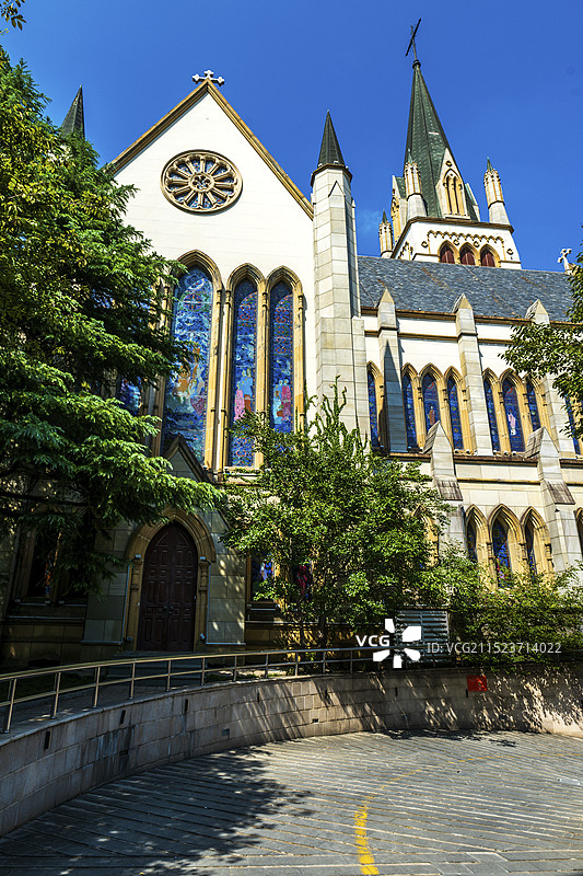 上海松江泰晤士小镇天主教堂图片素材