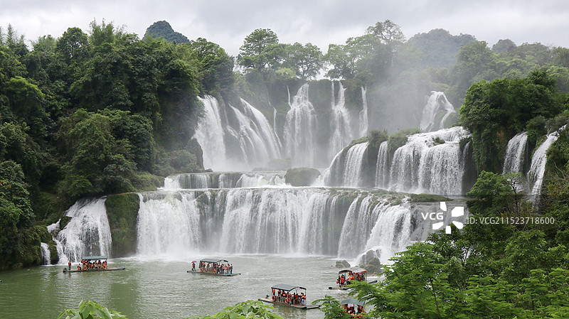 崇左大新德天﹒老木棉景区图片素材