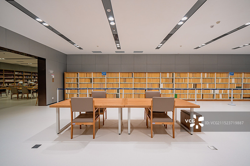 现代风格的图书馆图片素材