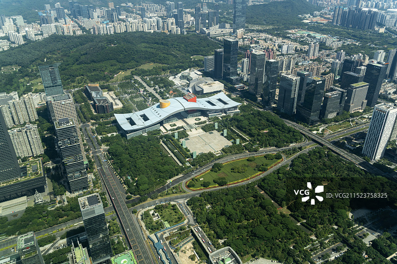 中国广东深圳福田中心区俯瞰市民中心中轴线都市风过图片素材