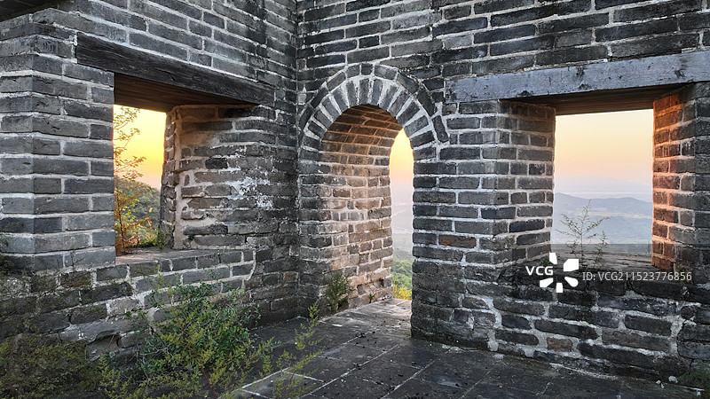 北京怀柔区河防口长城日出航拍图片素材