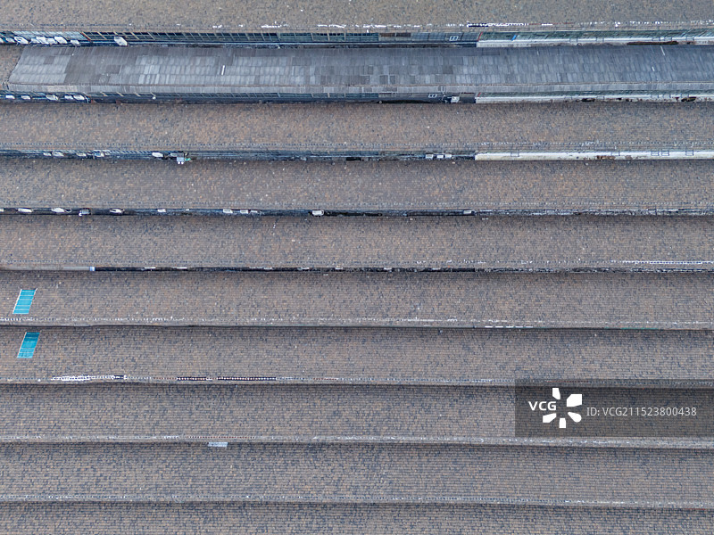 航拍杭州理想丝联166创意产业园 工业旅游文创园 丝绸纺织业大厂杭丝联老工业厂房 苏联式锯齿型厂房图片素材