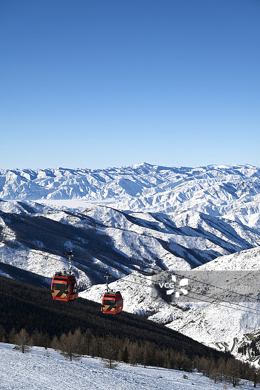 阿勒泰将军山雪场图片素材