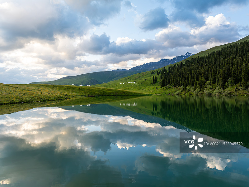 唐布拉仙女湖图片素材