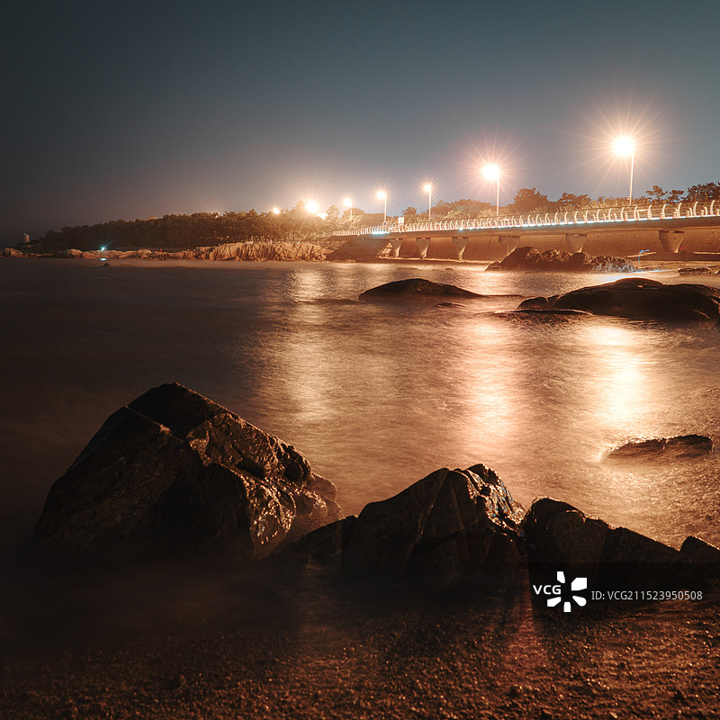 山东日照海滩夜景图片素材