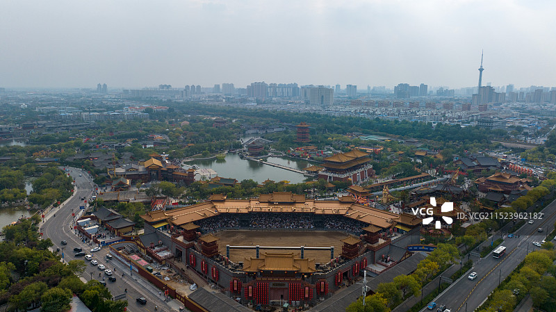 河南开封清明上河园航拍图片素材