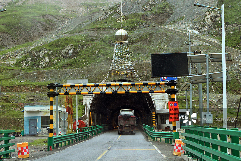 公路隧道图片素材