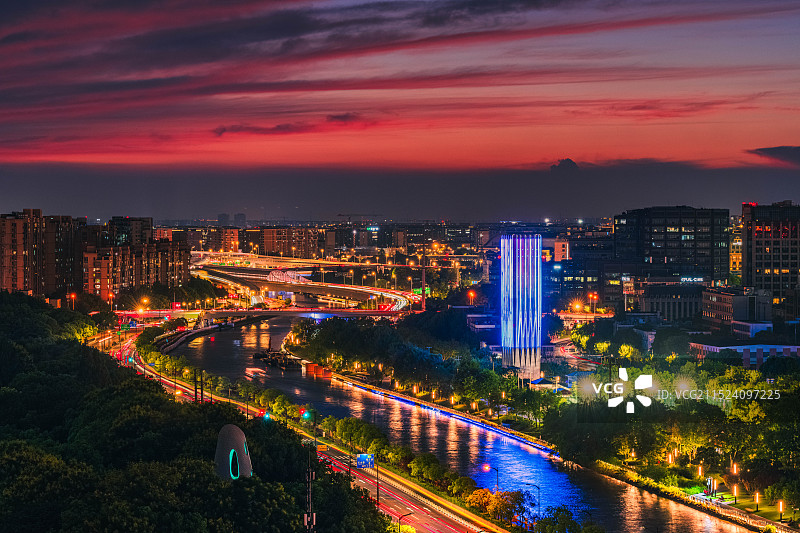 上海苏州河北横通道夜景图片素材