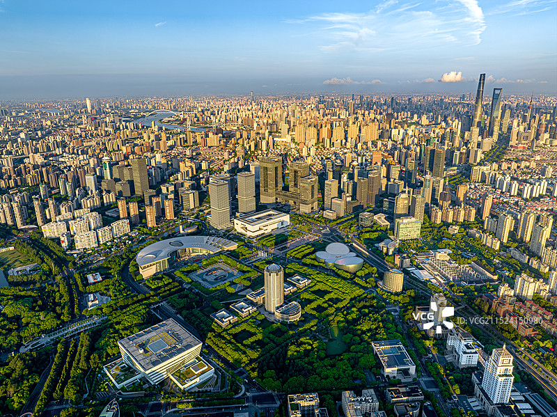 上海科技馆 航拍上海浦东开发开放：日出时刻俯瞰超级城市 黄浦江沿岸 世界级滨水空间 人民城市为人民图片素材