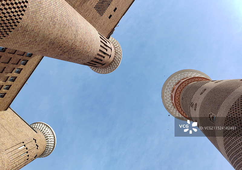 新疆国际大巴扎丝绸之路塔图片素材