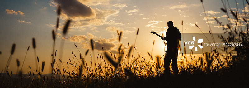 吉他手的剪影图片素材