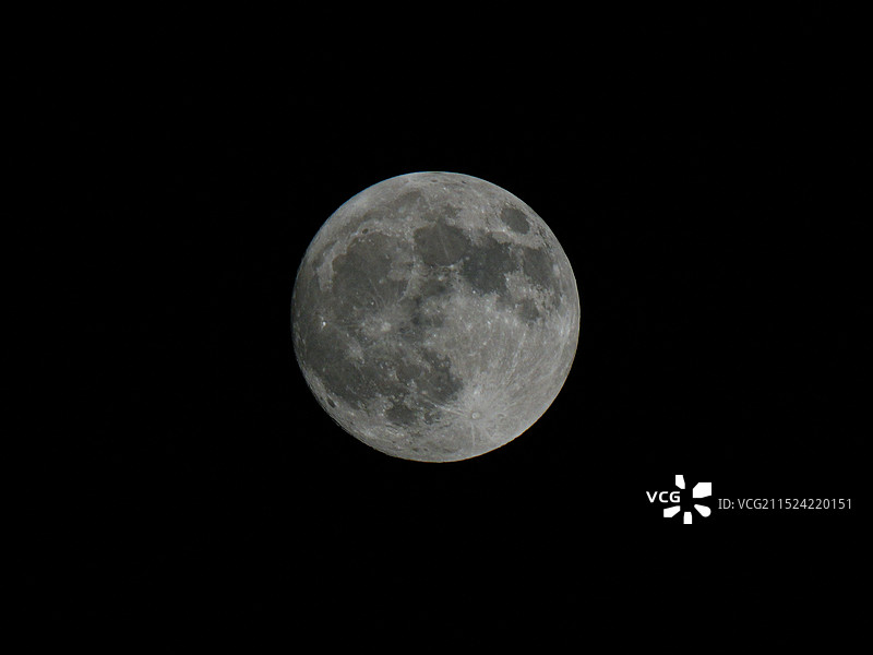 十五的月亮十六圆图片素材