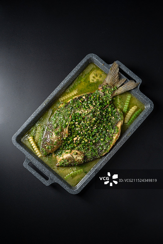 青花椒烤鱼图片素材