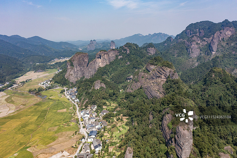 航拍湖南邵阳新宁崀山风光图片素材