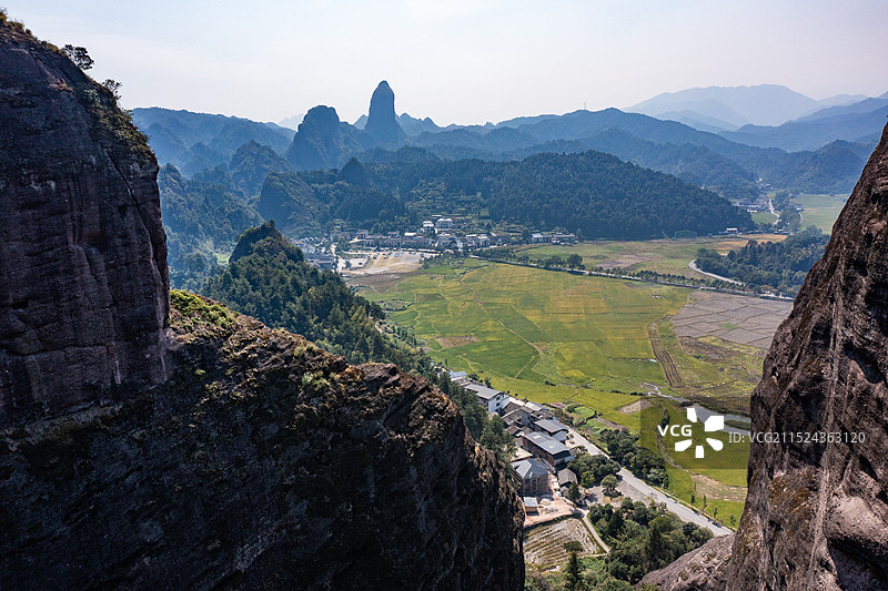 航拍湖南邵阳新宁崀山风光图片素材