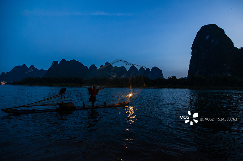 桂林山水：渔舟唱晚图片素材