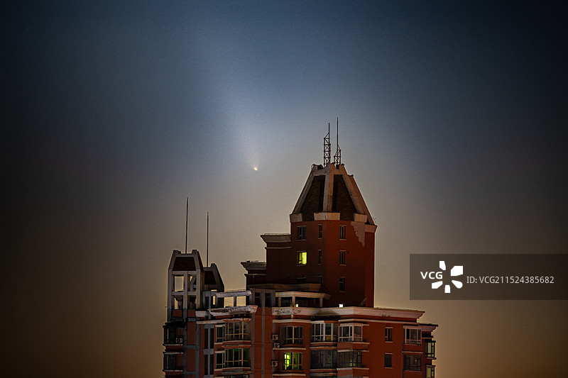 慧星坠击图片素材