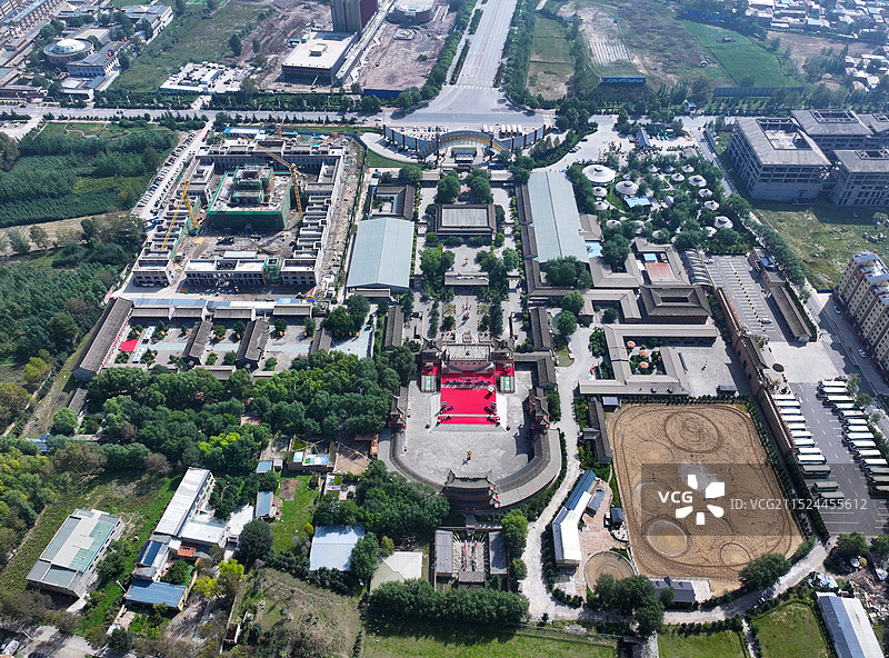 青海省海东市互助县土族故土园彩虹部落航拍图片素材