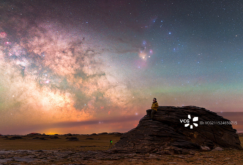 仰望星空，来自内蒙一级暗空，苏尼特左旗的星空银河图片素材