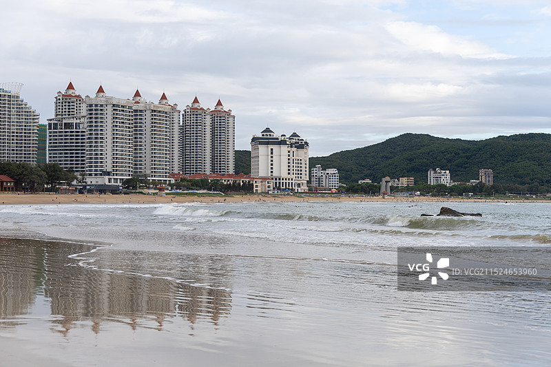 汕头南澳岛城市沙滩滨海住宅景观图片素材