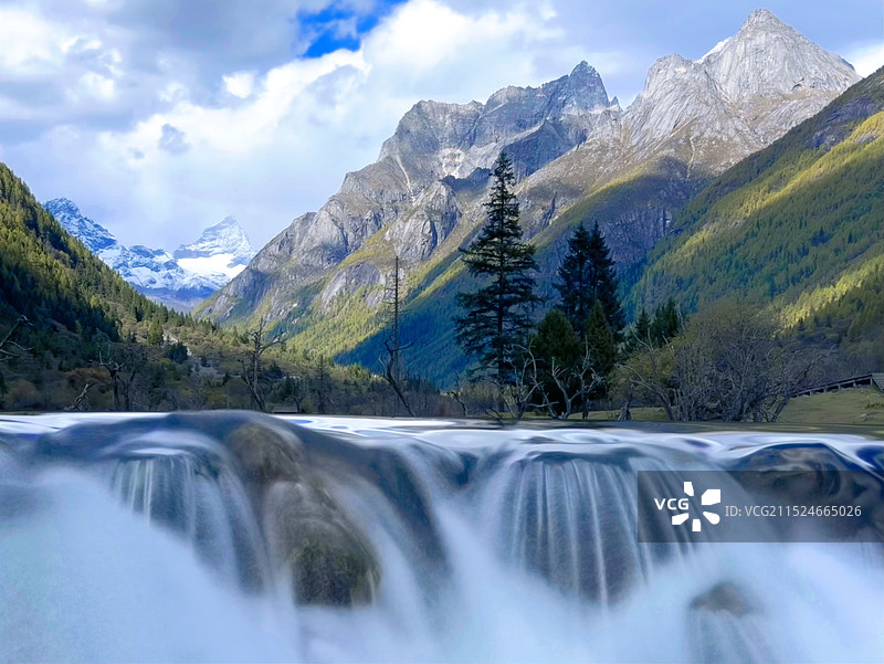 四姑娘山双桥沟风光图片素材