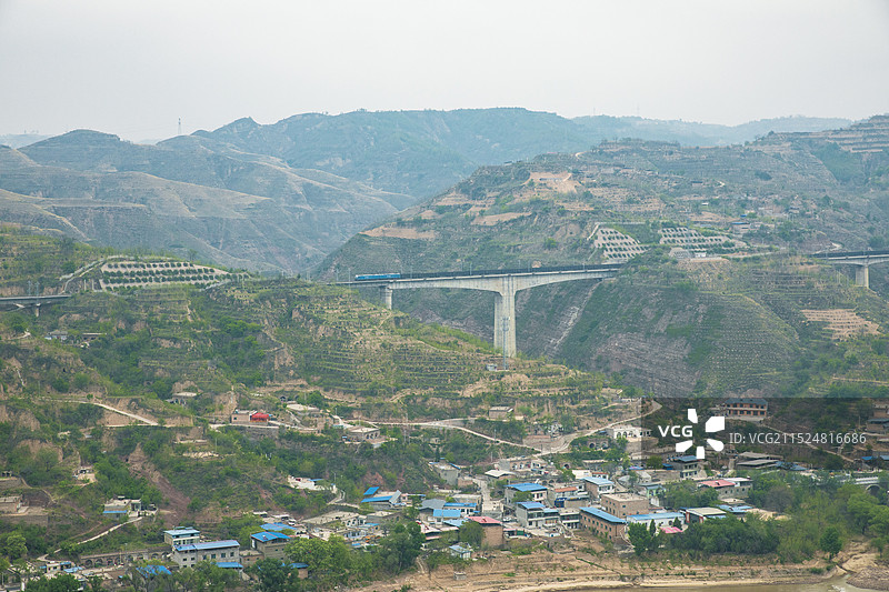 陕西省榆林市吴堡县吴堡石城的自然景观和建筑特色图片素材