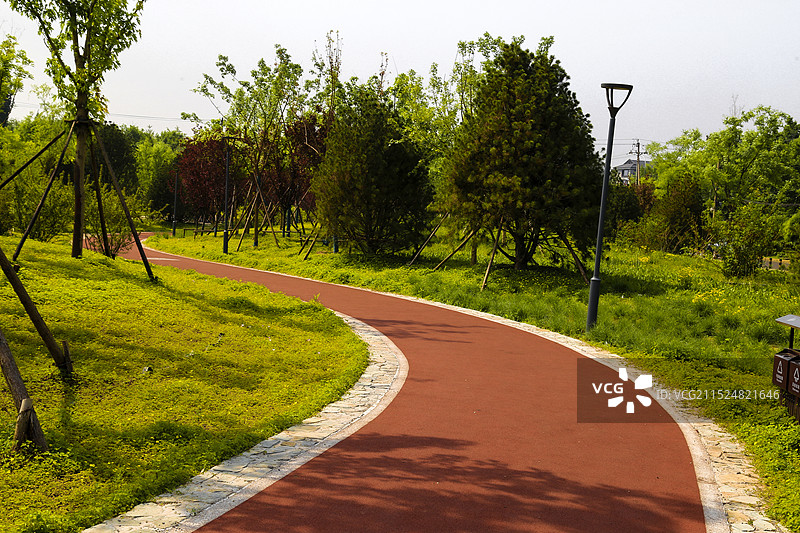 亚洲中国北京海淀树村公园景观图片素材