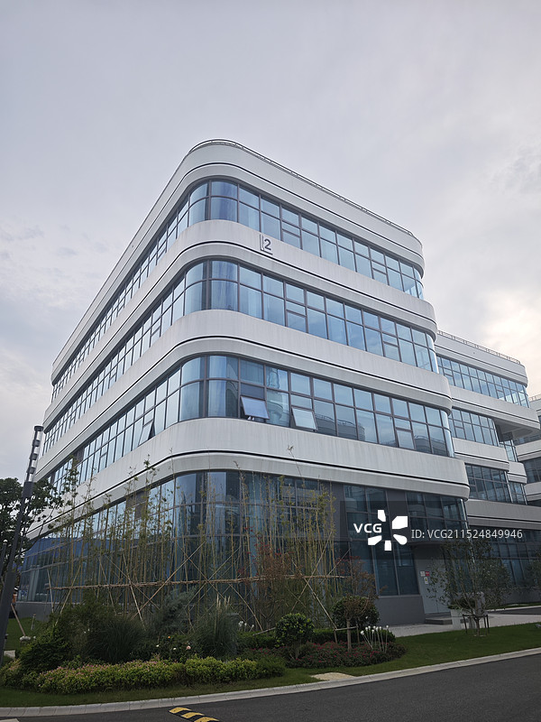 临港常熟绿洲芯城 科创产业园区 沪苏产业联动 常熟市辛庄镇 临港集团推动长三角一体化发展图片素材