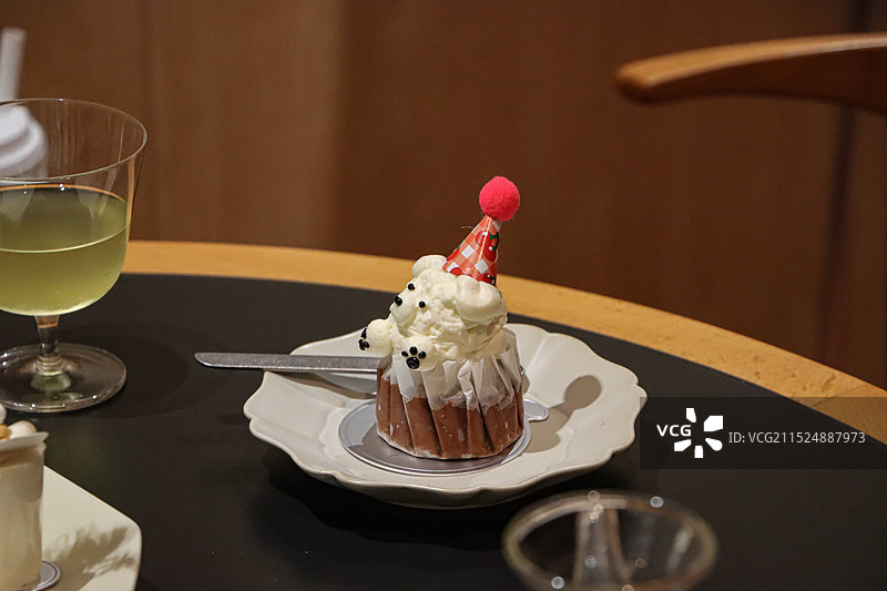 桌上甜点的特写镜头图片素材