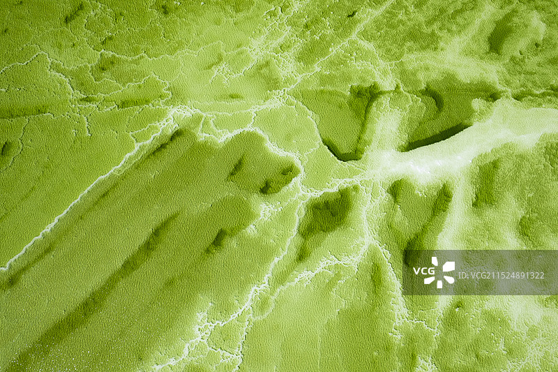 航拍青海格尔木察尔汗盐湖风光图片素材