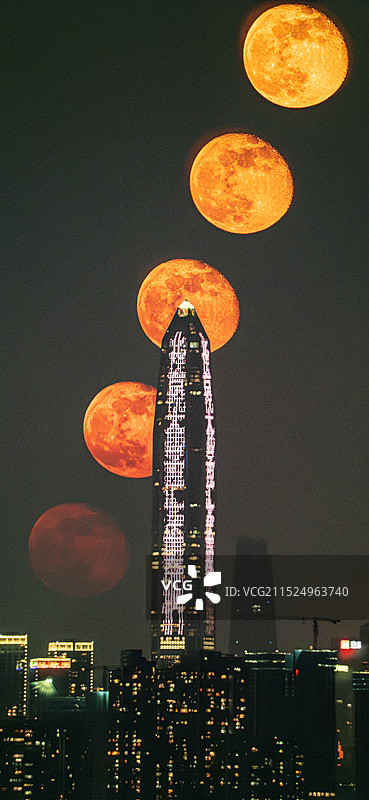 深圳平安金融中心悬月图片素材