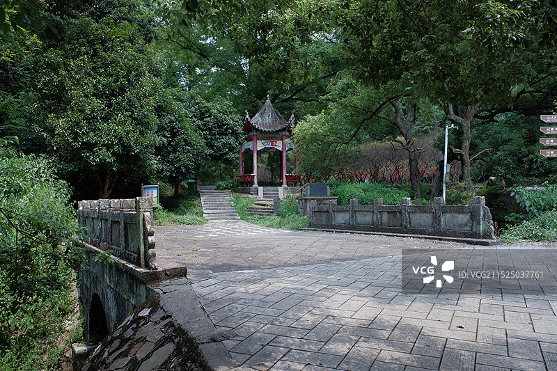 阁皂山 鸣水桥图片素材