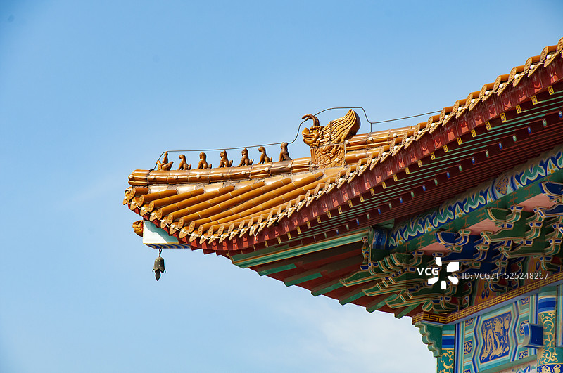 中式建筑里的斗拱屋檐图片素材