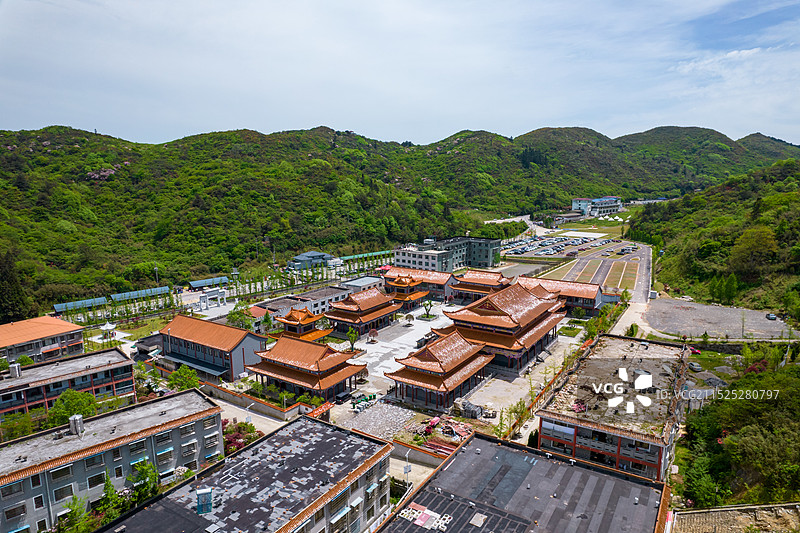 中国湖南省浏阳市大围山国家森林公园红莲寺航拍视角图片素材