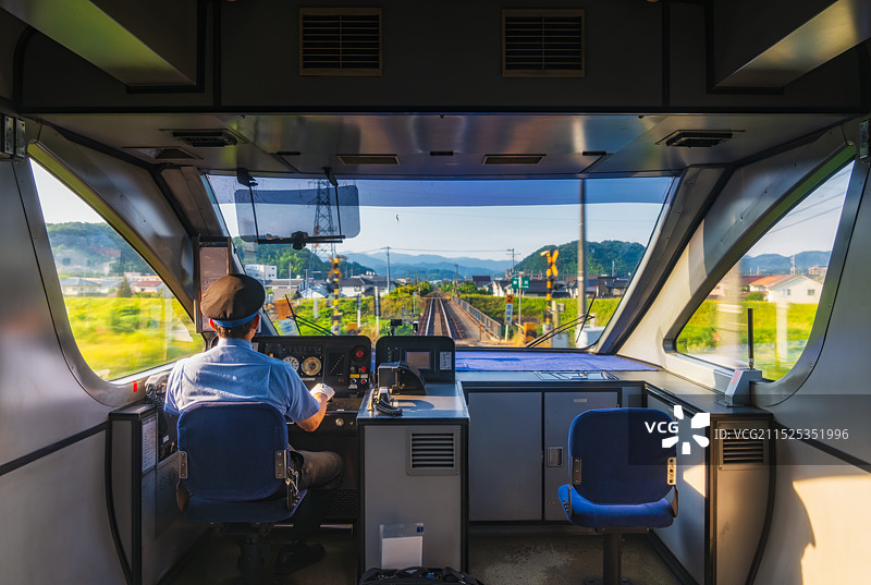 Tottori，JR鸟取站，驾驶室视角，JR西日本，智头急行，超级白兔号，Super HAKUTO图片素材