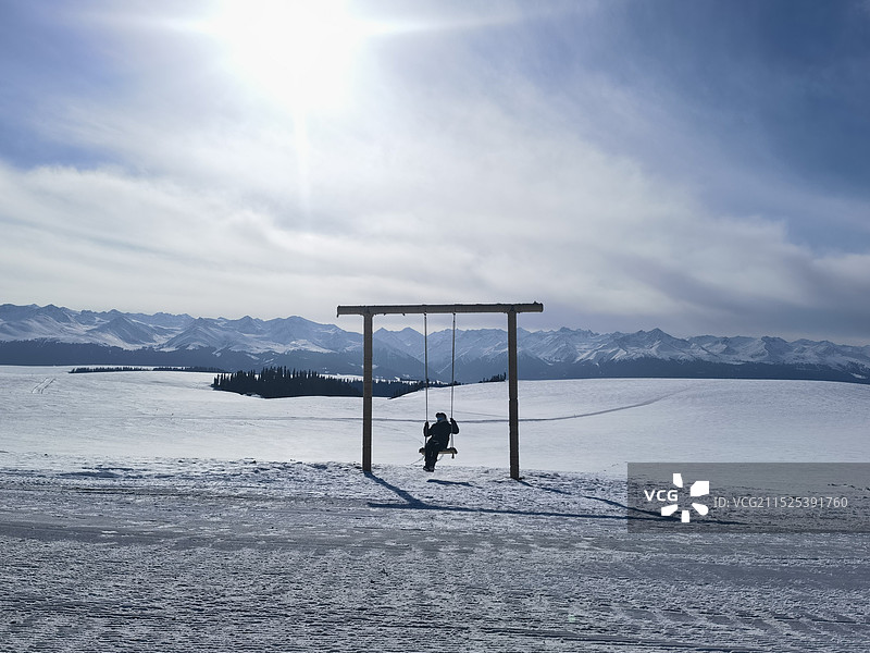 荡秋千（手机摄影）图片素材